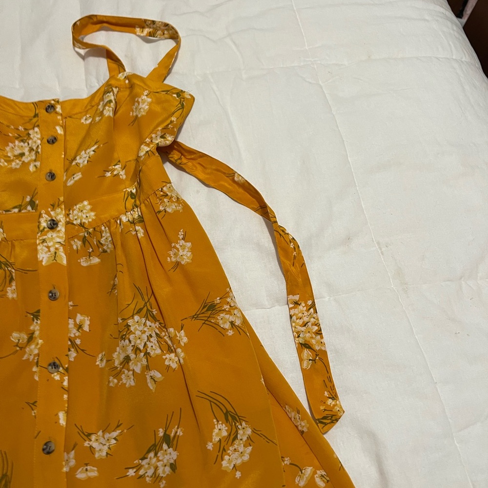 sunflower dress - Picture 2 of 4